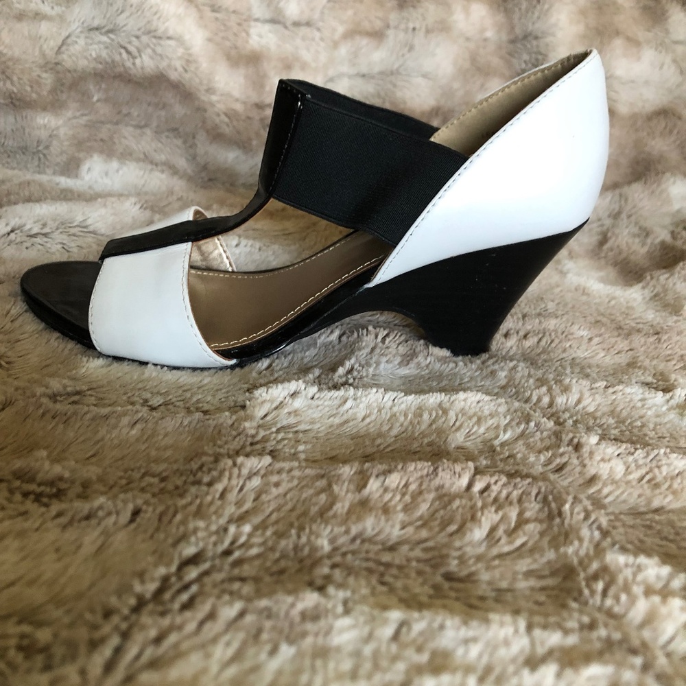 CIRCA JOAN&DAVID LEATHER VINTAGE1997 BRAND NEWSHOES,SZ6/6.5, BLACK/WHITE,LOWHEEL